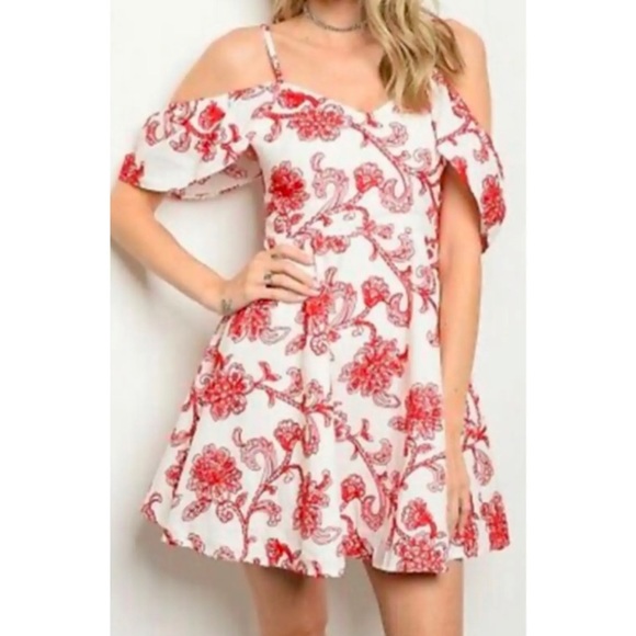 DO+BE Dresses & Skirts - NWT Sz medium DO+BE white with red embroidery